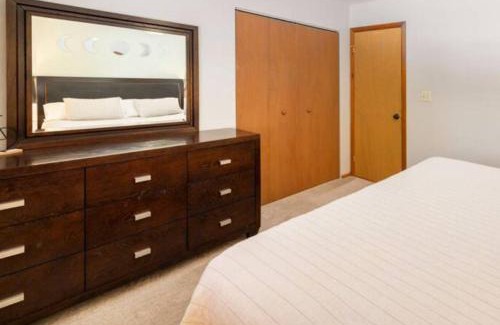 Black Hawk House | Pine Tree Lodge