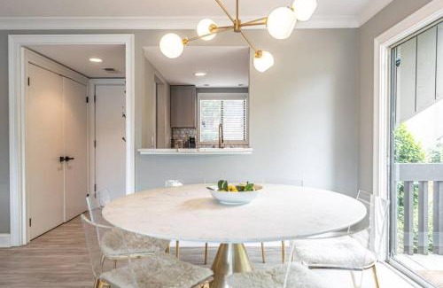 Pinehurst Apartment | Pinehurst Lakefront Condo