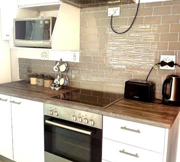 Pinelands House | Pinelands guesthouse