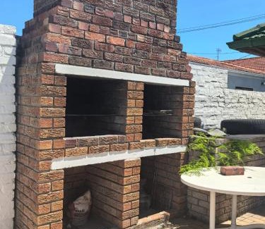 Pinelands House | Pinelands guesthouse