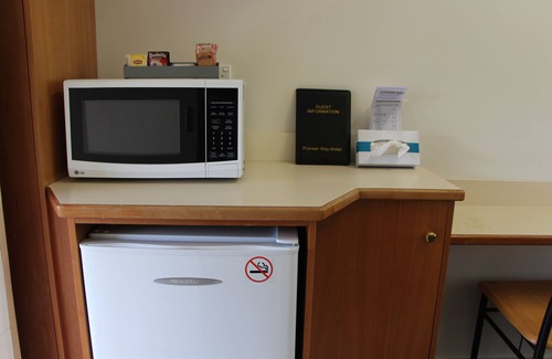 Faulconbridge Hotel | Pioneer Way Motel