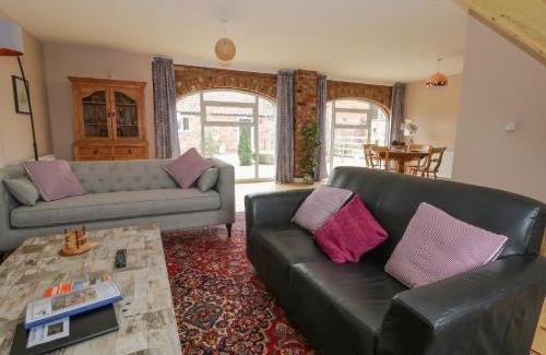 Leven House | Pipistrelle Cottage