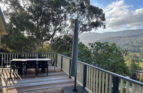 Warburton House | 'Pippa's Place'nFamily friendly, newly renovated sanctuary atop Mt Little Joe
