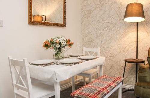 Shrewsbury House | Pippin's Place