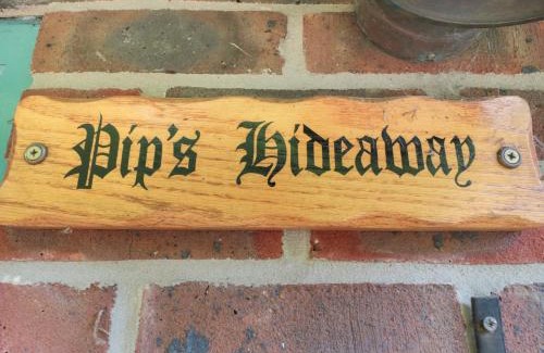 Milton Abbas House | Pips Hideaway