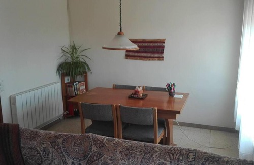 Santa Maria de Corco Apartment | Pis lluminós a L'Esquirol