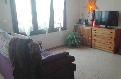 Santa Maria de Corco Apartment | Pis lluminós a L'Esquirol