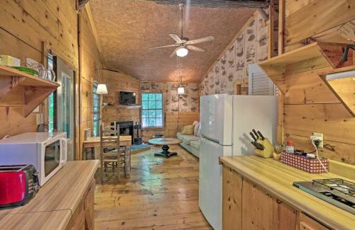 Barnardsville House | Pisgah Forest The Oak Cabin with Deck by Creek