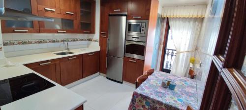 Ourense Apartment | Piso Estación Termal GARAJE Y AIRE ACONDICIONADO