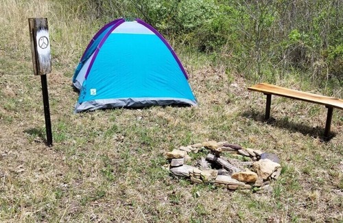 Laurelville RV Rental | Pitch a Tent or Park a 20 ft or Smaller Camper at Camp Peace Hocking Hills