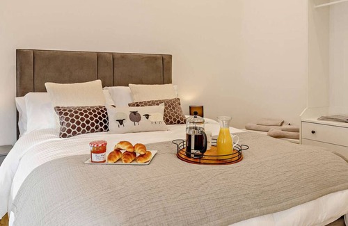Nannerch House | Piw Gwyn Cottage in the beautiful Mold