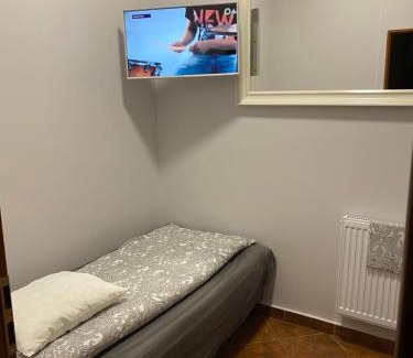 Miechow Hostel | Piwnica