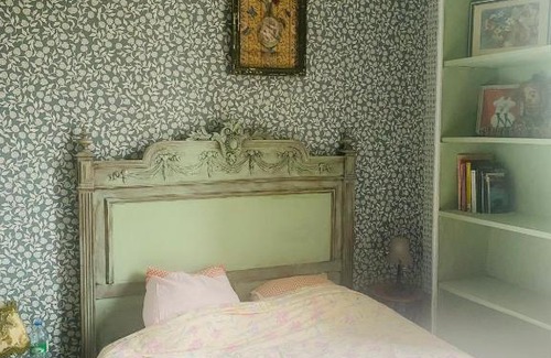 Herisson Bed & Breakfast | Pixie-Poï