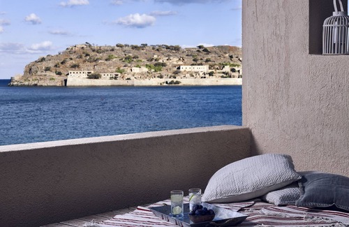Plaka Apartment | Plaka Seafront Residence - Studio 1
