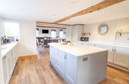 Rhydlydan Cottage | PLAS IOLYN, family friendly, with hot tub in Betws-Y-Coed