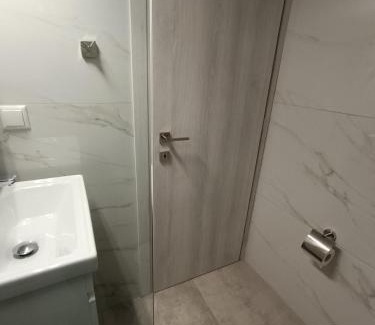 Nea Peramos Apartment | Platanos Suite no1