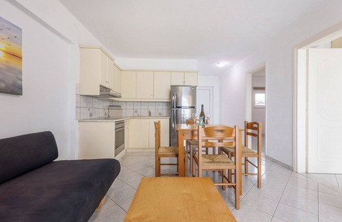 Psarou Apartment | Playa Del Zante - 2 Bedroom Sea View Apartment, Playa del Zante