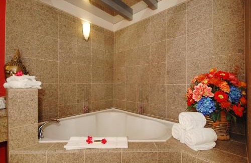 Hagerstown Hotel | Plaza Inn & Suites
