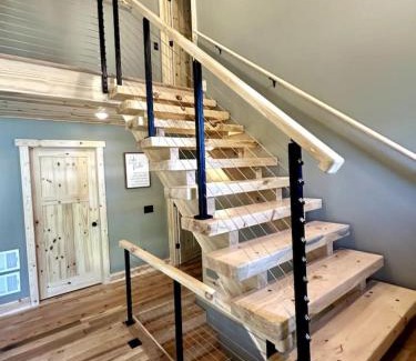 Osceola House | Pleasant Lake Bed and Breakfast