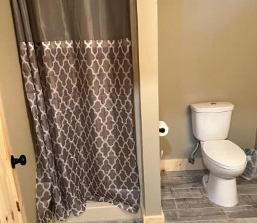Osceola House | Pleasant Lake Bed and Breakfast