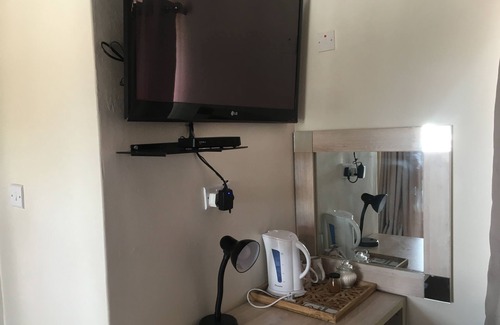 Ghanzi House | Pleassure Suites