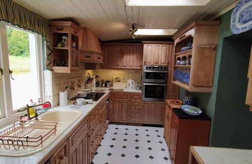 Plockton House | Plockton; near Skye, Sea-side Super Place, 3bed, home office, WiFi, Fab Garden!