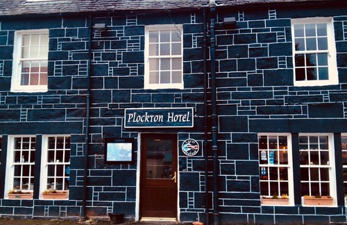 Plockton House | Plockton; near Skye, Sea-side Super Place, 3bed, home office, WiFi, Fab Garden!