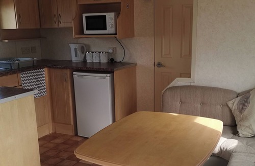 Ingoldmells Ski Chalet | Plum 1 Coral Beach Ingoldmells 3 bed 8 berth