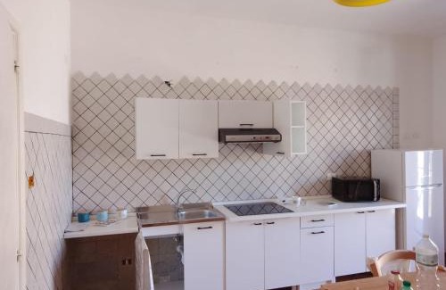 Stio Apartment | PM 9 Piazza Della Libertà Guest House