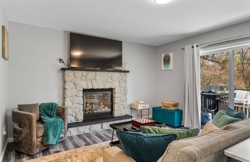 Long Pond House | Poconos Family Retreat