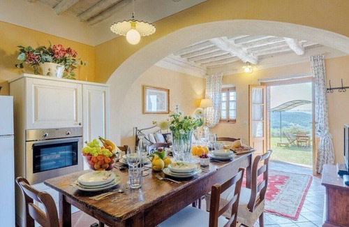 Capannori Villa | Podere Oasi, private villa with fenced pool, view, WiFi