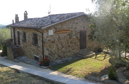 Semproniano House | Podere Poggio Benedetto