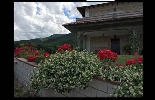 Pettorano sul Gizio Condo | Poggio Dei Pettirossi Apartment