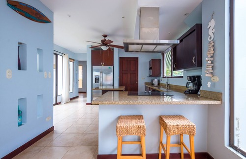 Playa Hermosa House | Point Break Beach House - Playa Hermosa - Jaco