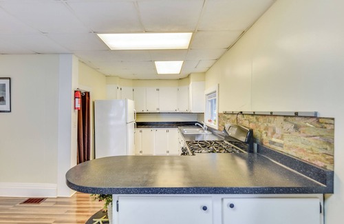 Kent House | Point Breeze Vacation Rental, Walk to Lake Ontario