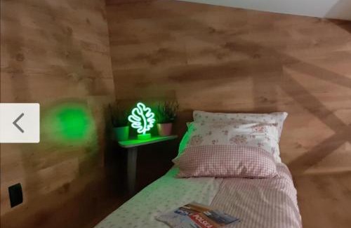 Chelmno Apartment | Pokoj z antresolą