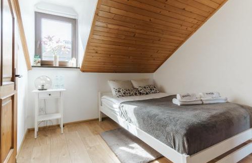 Bronowice House | Pokoje Gościnne Cheval