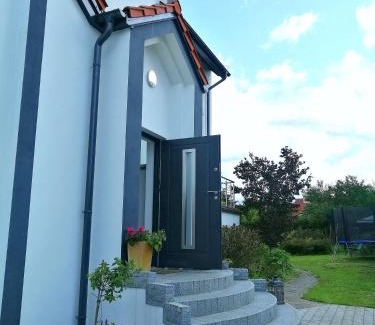 Miszewko House | Pokoje nad jeziorem Gdańsk
