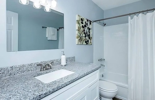 East Point Apartment | Polaris At East Point apartments