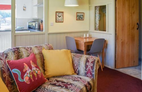 Bempton House | Polly's Parlour - Uk47038