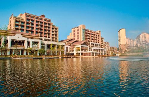 Yunyan District Resort | Poly Hotspring Guiyang Hotel