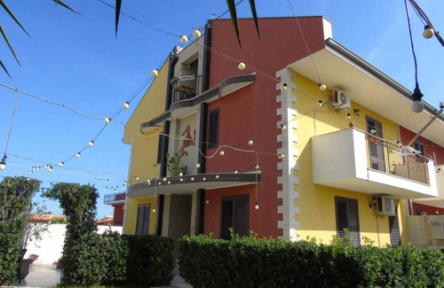 Citta Giardino House | Pomegranate Room B&B Terra Mia Guesthouse