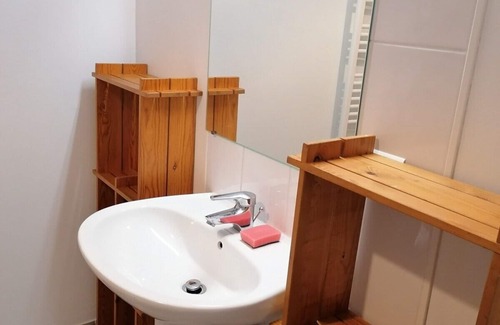 Pont-de-Vaux Apartment | Pont-de-Vaux City Center Appartement for 2