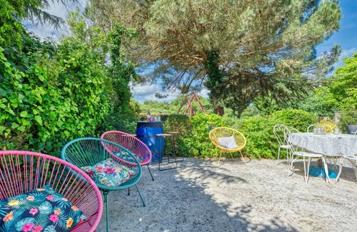 Jau-Dignac-et-Loirac House | Pontac-Gadet 1 by Interhome