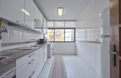 Alfornelos Apartment | Pontinha Typical by Homing