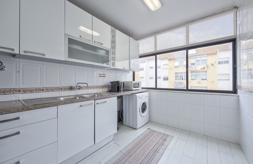 Alfornelos Apartment | Pontinha Typical by Homing