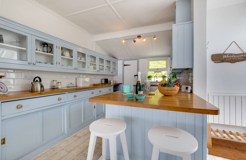 Praa Sands House | Pooh Corner - Four Bedroom House, Sleeps 7