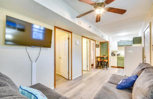Stoutsville Apartment | Pool and Fishing Access Apt Near Mark Twain Lake