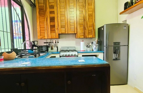 Hidalgo House | Pool and Oceanview 3bdrm house Steps to Manzanillo Beach
