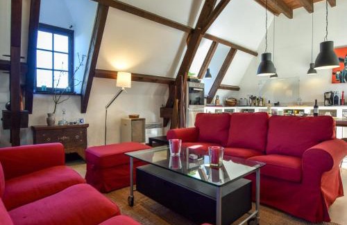 Saint-Laurent-la-Vallee House | Pool Escape in Saint-Laurent
